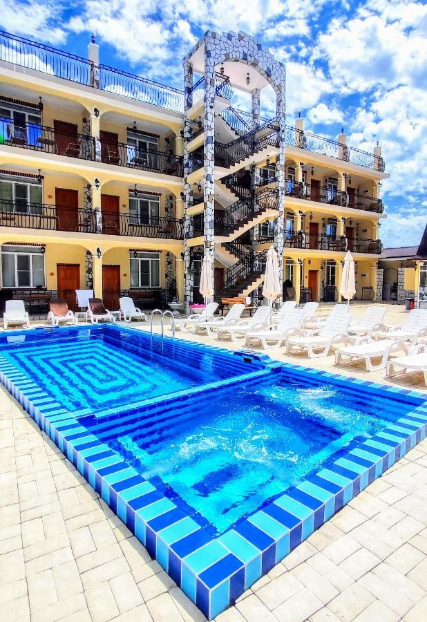 Casa Del Sol Hotel New Athos Exterior photo